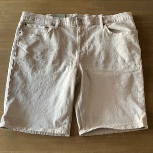 Good fellow khaki total flex slim shorts